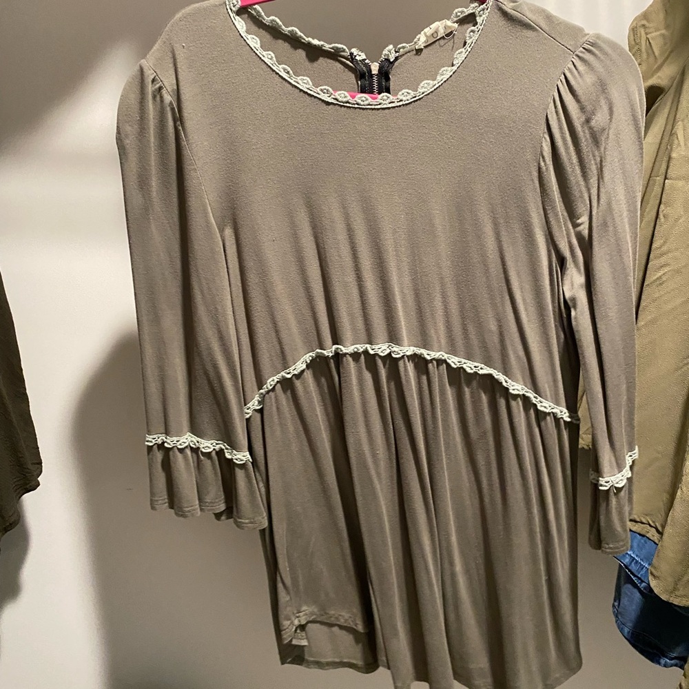 Green blouse